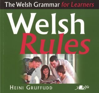 Welsh Rules gan Heini Gruffudd