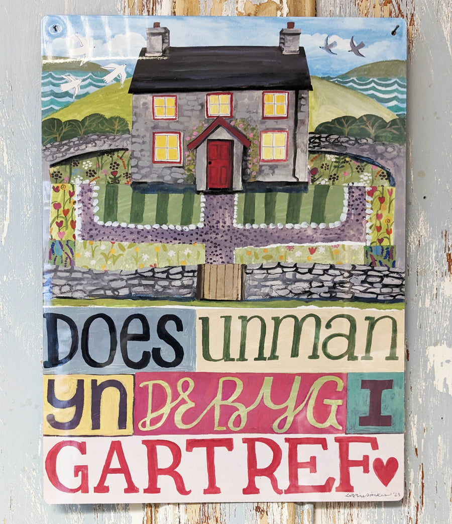 Does Unman yn Debyg Tin Sign