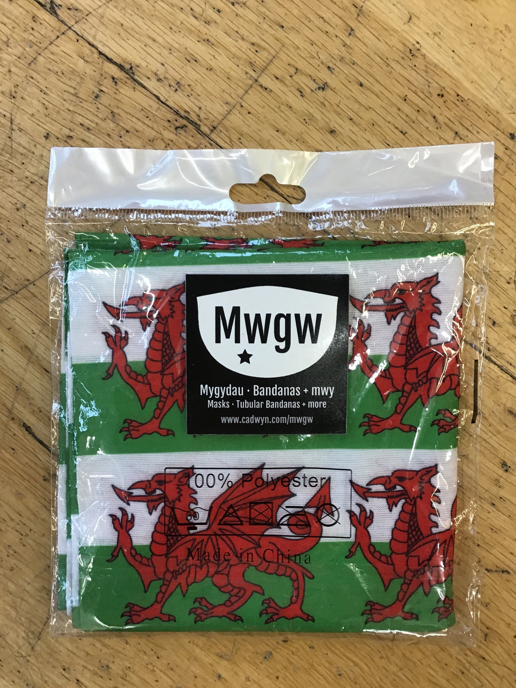 Bandana Tiwb Mwgw: Baner Cymru
