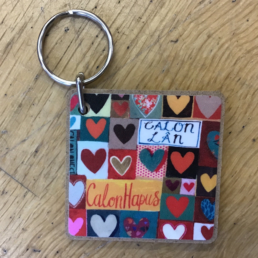 Cylch Allwedd Calon Lân
